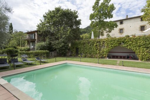 000268 – RENOVATED CATALAN COUNTRY HOUSE - Image 2