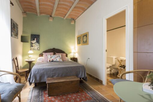 000268 – RENOVATED CATALAN COUNTRY HOUSE - Image 36