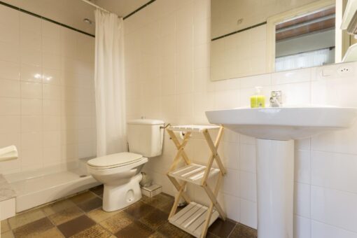 000268 – RENOVATED CATALAN COUNTRY HOUSE - Image 37