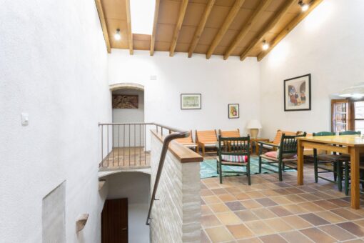 000268 – RENOVATED CATALAN COUNTRY HOUSE - Image 38