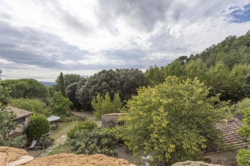 000268 – RENOVATED CATALAN COUNTRY HOUSE - Image 40