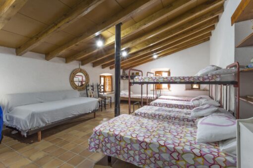 000268 – RENOVATED CATALAN COUNTRY HOUSE - Image 43