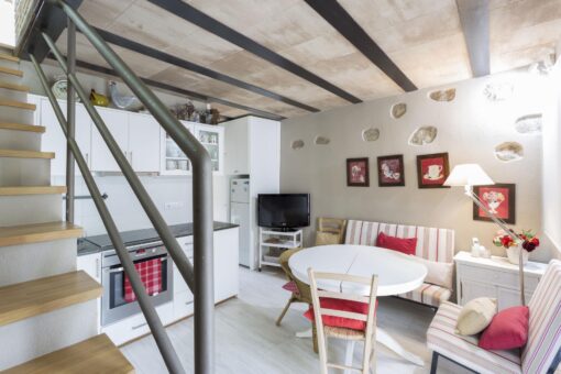 000268 – RENOVATED CATALAN COUNTRY HOUSE - Image 55