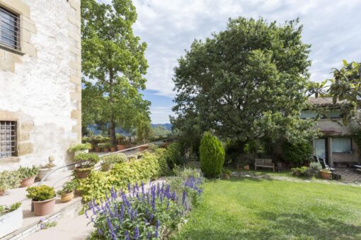 000268 – RENOVATED CATALAN COUNTRY HOUSE - Image 59