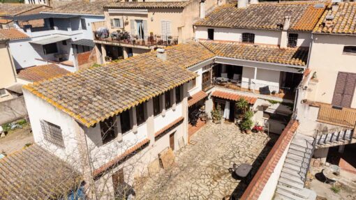000434 SANT JORDI DESVALLS – CASA DE PUEBLO