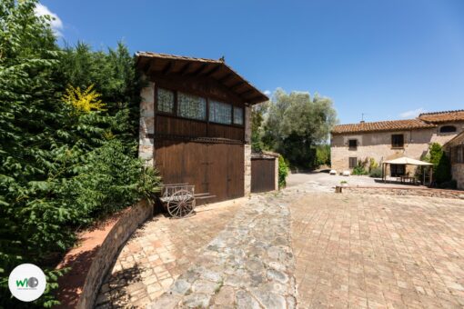 000462 Country house with a project for a campsite - Image 14