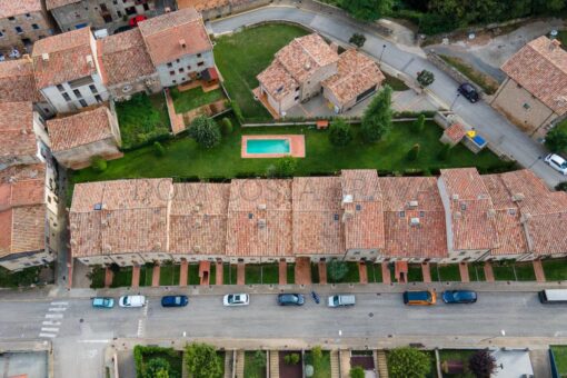 000593 CASA ADOSADA CON PISCINA EN RIUDAURA - Imagen 14