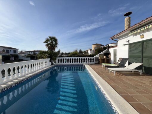 000658 CASA EN EMPURIA-BRAVA