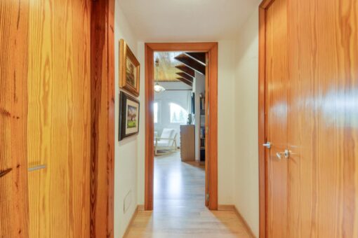 000679 CHALET CON ASCENSOR Y VISTAS AL PUIGSACALM - Imagen 9