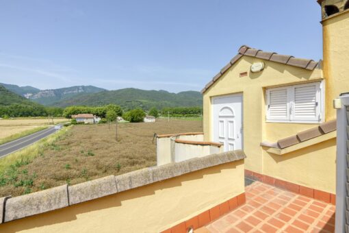 000679 CHALET CON ASCENSOR Y VISTAS AL PUIGSACALM - Imagen 40