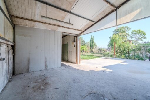 000665 – Casa Adosada en Llagostera con Gran Potencial de Reforma - Imagen 13
