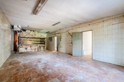 000665 – Casa Adosada en Llagostera con Gran Potencial de Reforma - Imagen 21