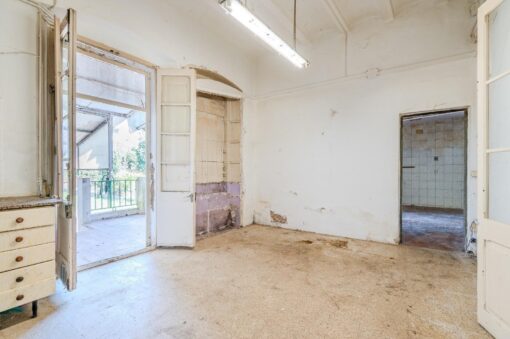 000665 – Casa Adosada en Llagostera con Gran Potencial de Reforma - Imagen 7