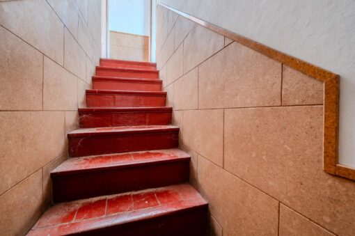 000665 – Casa Adosada en Llagostera con Gran Potencial de Reforma - Imagen 9