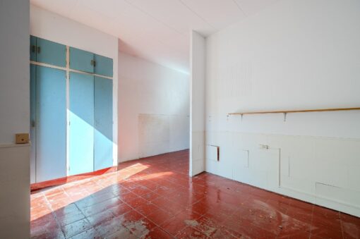 000665 – Casa Adosada en Llagostera con Gran Potencial de Reforma - Imagen 11